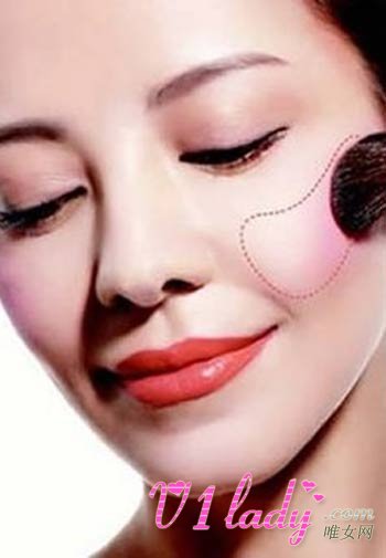 5分钟化出属于自己的完美妆容