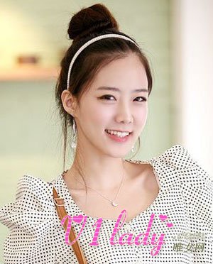 女人头发短没有刘海用什么发型好看
