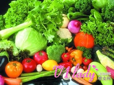 Copy绯闻女孩 巴黎做马卡龙 7种食物对抗妊娠黄褐斑