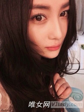 张馨予长发相片图片展示