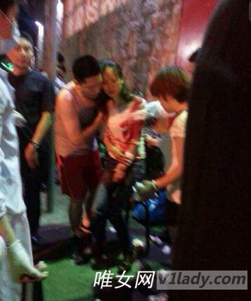 深圳龙华华润万家砍人事件是怎么回事?
