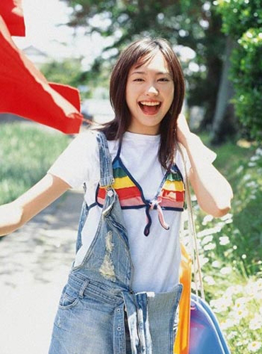 最新几款日系小清新服饰搭配图片展示