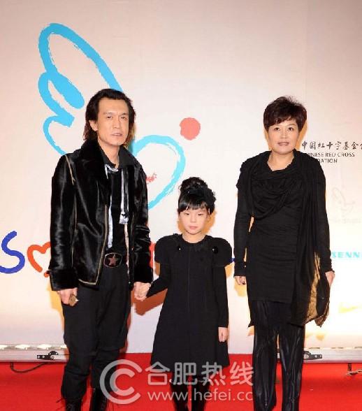 2015年春晚总导演是谁?是李咏老婆哈文吗?