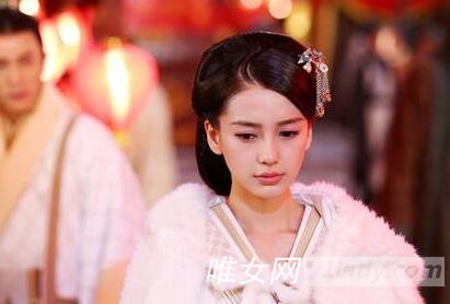 杨颖是谁?杨颖回应演技质疑!