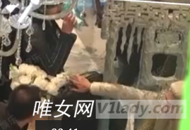 冯绍峰摸宋茜大腿是真的吗?