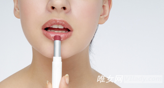 嘴唇有死皮可以直接撕掉吗?